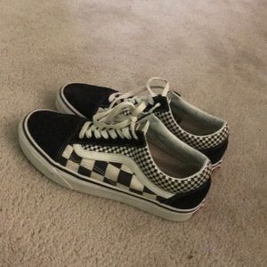 Men’s checkerboard vans
